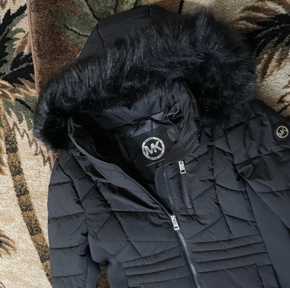 Michael Kors Jackets & Blazers - NWT Michael Kors Black Fur Winter Coat Jacket Size S M L XL